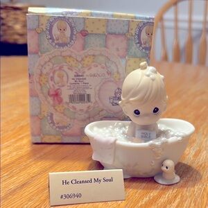 Precious Moments 'He Cleansed My Soul' Figurine 306940